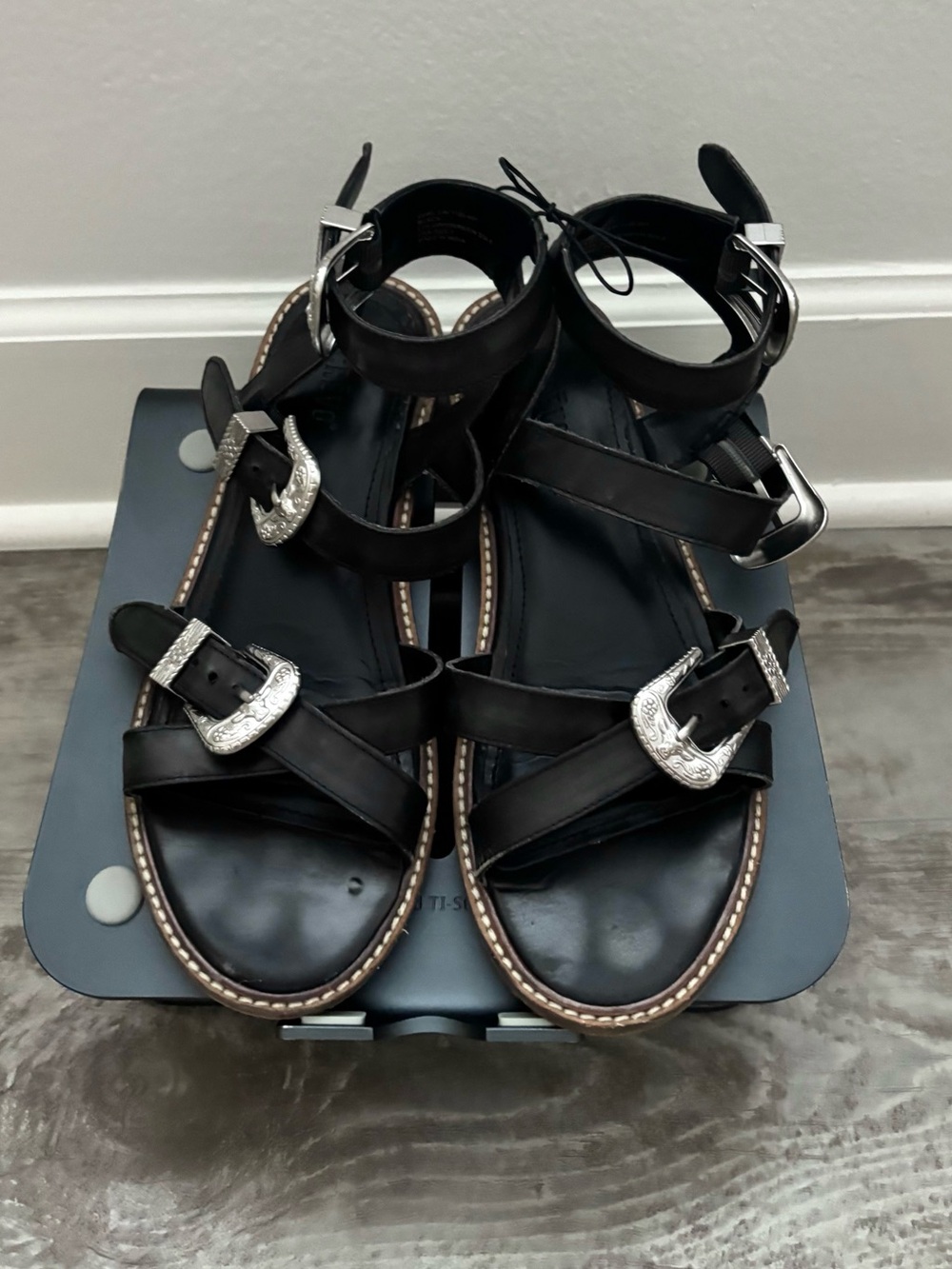 Crevo Western Buckle Sandal